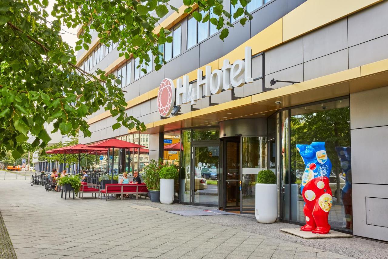H4 Hotel Berlin Alexanderplatz Exterior photo